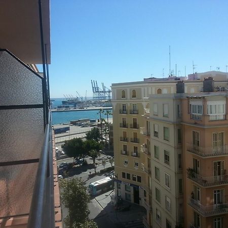 Hotel Alameda Malaga Bagian luar foto